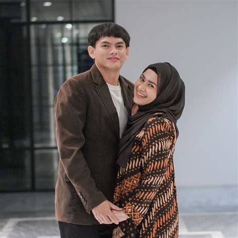 Janda Muda Ngentot dengan Brondong .